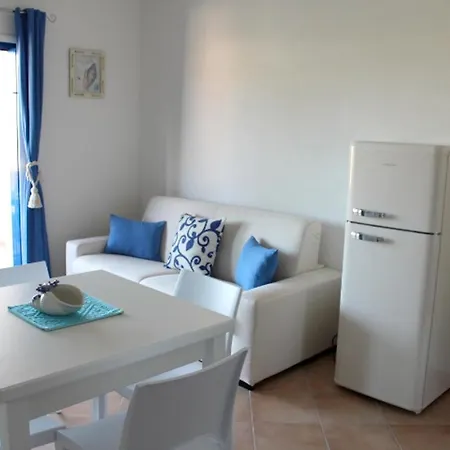 Apartment One Bedroom At 500 M Away From The Beach With Sea View Furnished Terrace And Wifi *