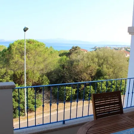 Apartment One Bedroom At 500 M Away From The Beach With Sea View Furnished Terrace And Wifi Golfo Aranci