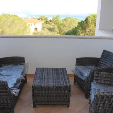 One Bedroom At 500 M Away From The Beach With Sea View Furnished Terrace And Wifi Apartment Golfo Aranci